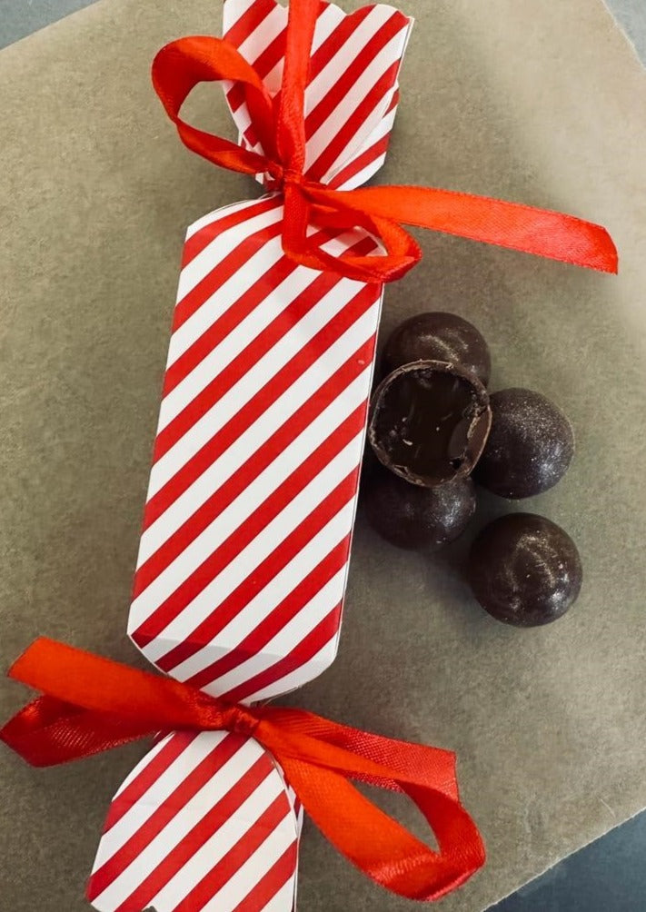 NEW! Salted Caramels Cracker